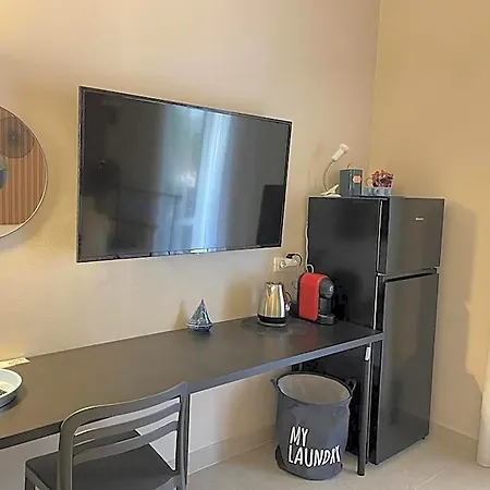 Kyria Luxury Hotel 4*